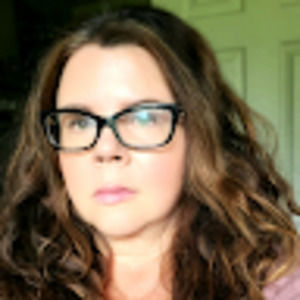 Meet your Posher, Selena